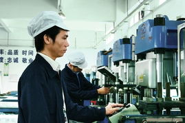 佛山伊萊斯攝影 用鏡頭定格制造業的匠心之美